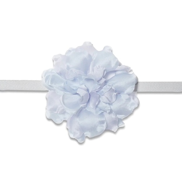LELE SADOUGHI POWDER BLUE SILK MAGNOLIA FLOWER CHOKER/BROOCH - Picture 3 of 6
